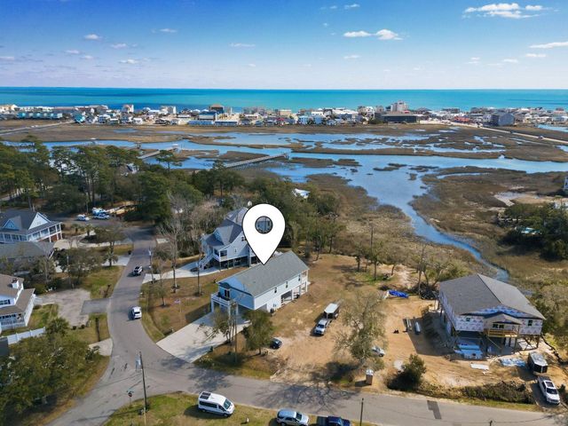 400 Elizabeth Dr., Murrells Inlet, SC 29576