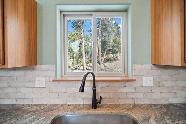 367 Cottonwood Lake Drive, Divide, CO 80814