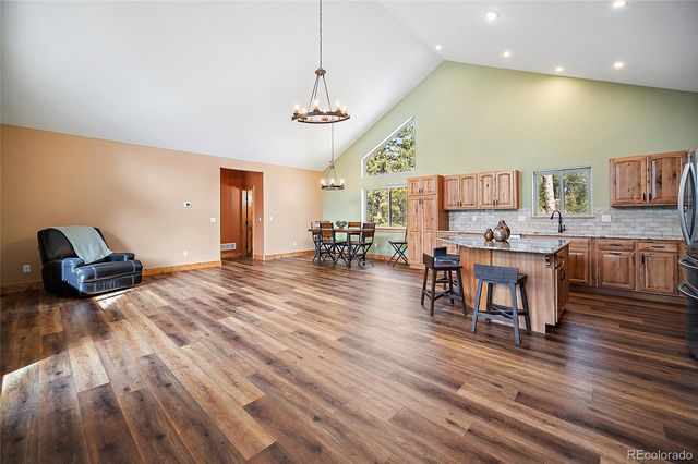 367 Cottonwood Lake Drive, Divide, CO 80814