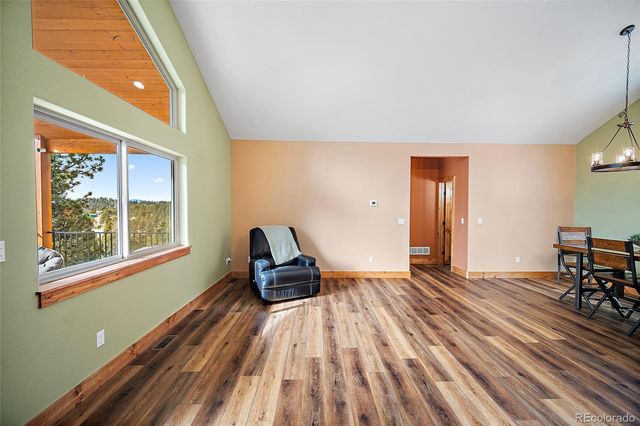 367 Cottonwood Lake Drive, Divide, CO 80814