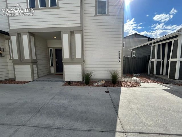 5829 Spring Breeze Drive, Colorado Springs, CO 80922