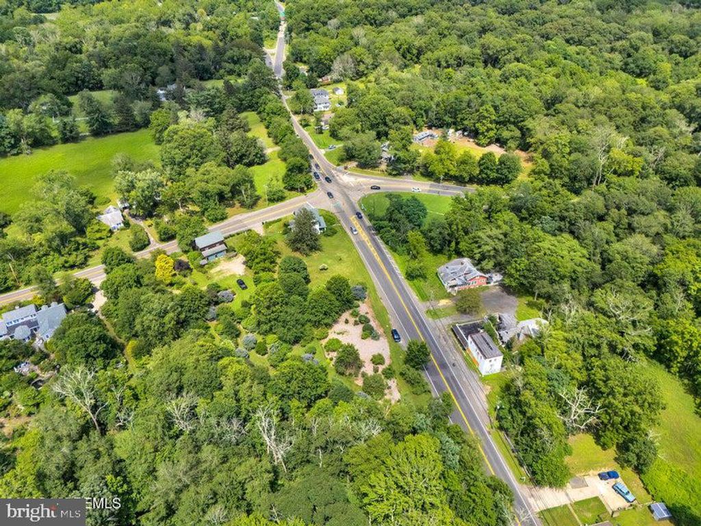 465 LAKEWOOD FARMINGDALE, Howell, NJ 07731