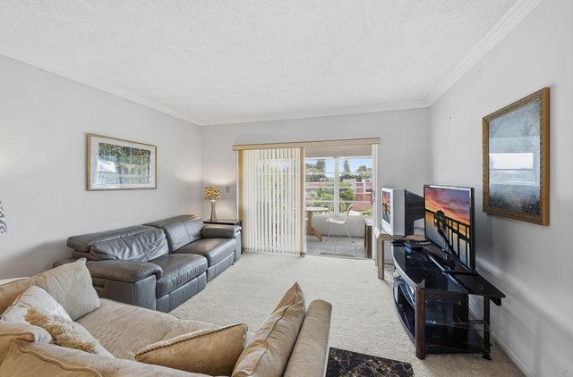 2991 NW 46TH Avenue 303, Lauderdale Lakes, FL 33313