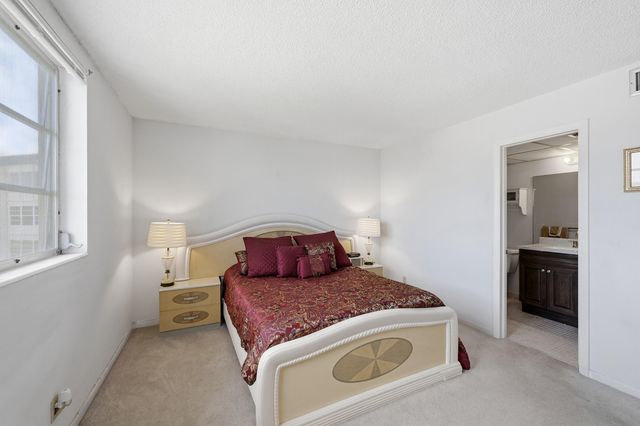2991 NW 46TH Avenue 303, Lauderdale Lakes, FL 33313