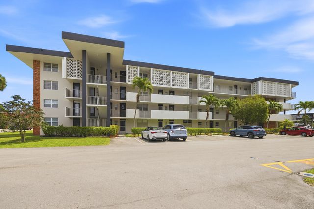 2991 NW 46TH Avenue 303, Lauderdale Lakes, FL 33313