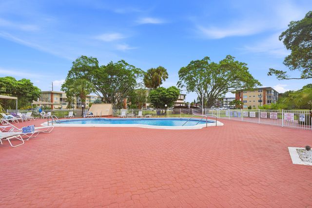 2991 NW 46TH Avenue 303, Lauderdale Lakes, FL 33313