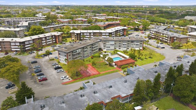 2991 NW 46TH Avenue 303, Lauderdale Lakes, FL 33313