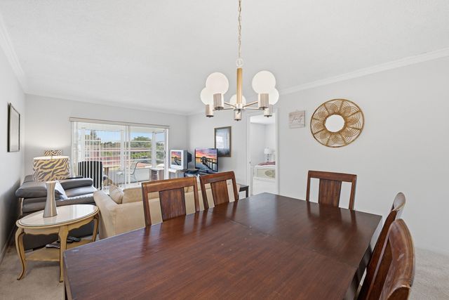 2991 NW 46TH Avenue 303, Lauderdale Lakes, FL 33313