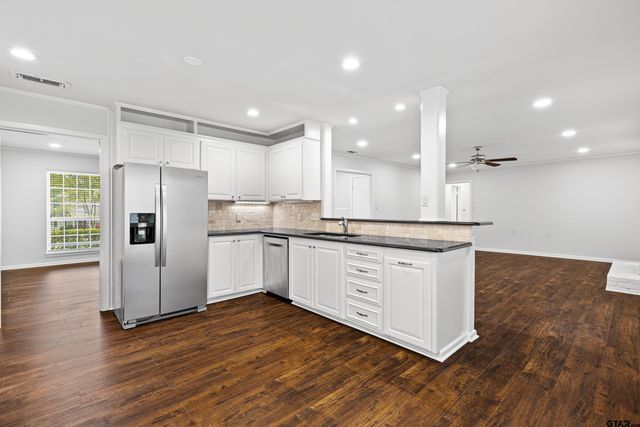 7 Lindsey Lane, Longview, TX 75601