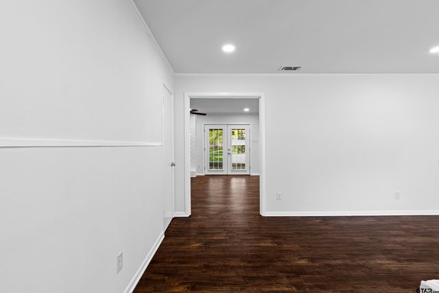 7 Lindsey Lane, Longview, TX 75601