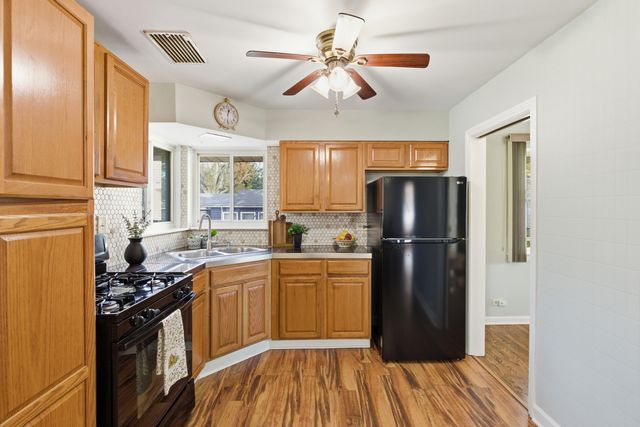 510 S Chase Avenue, Lombard, IL 60148