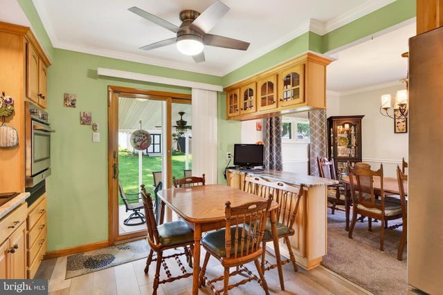 325 ACORN DR, Warminster, PA 18974