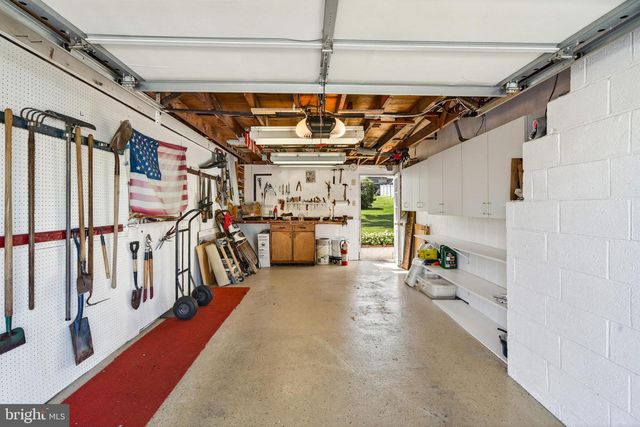 325 ACORN DR, Warminster, PA 18974