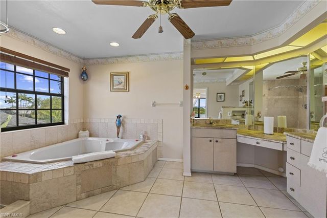 313 SE 6th ST, Cape Coral, FL 33990