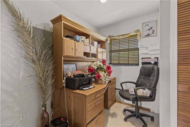 313 SE 6th ST, Cape Coral, FL 33990