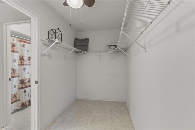 313 SE 6th ST, Cape Coral, FL 33990