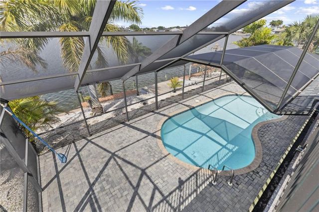 313 SE 6th ST, Cape Coral, FL 33990