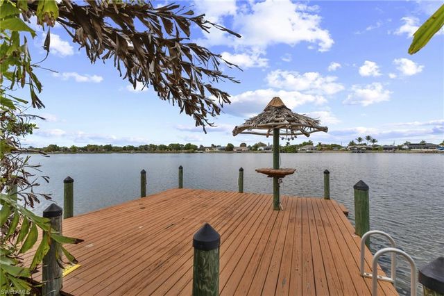 313 SE 6th ST, Cape Coral, FL 33990