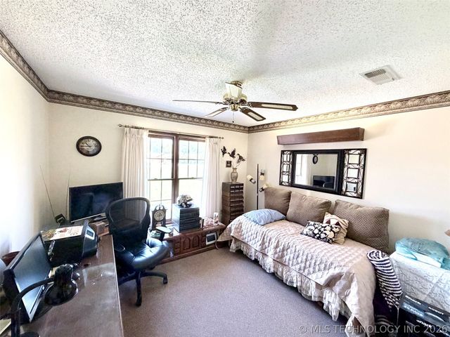 6988 Lakeside Circle, Kingston, OK 73439