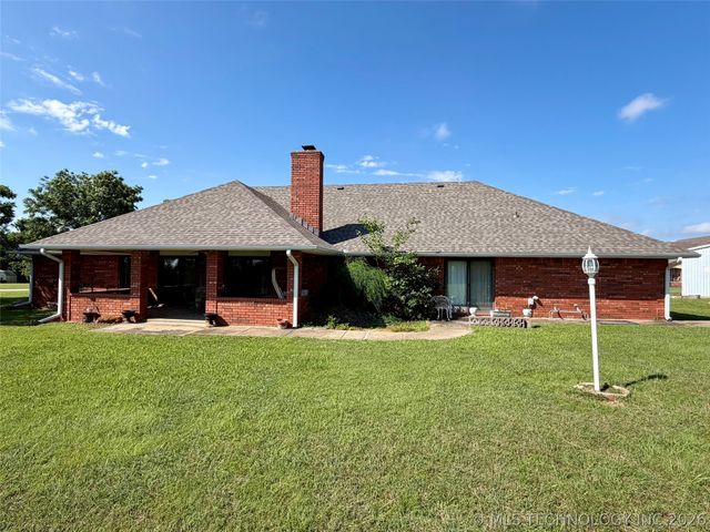 6988 Lakeside Circle, Kingston, OK 73439