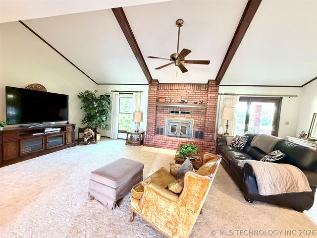 6988 Lakeside Circle, Kingston, OK 73439