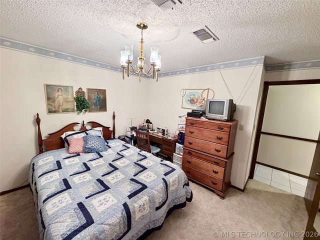 6988 Lakeside Circle, Kingston, OK 73439