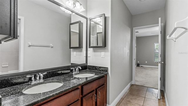 3950 SUNSET LAKE DRIVE, Lakeland, FL 33810