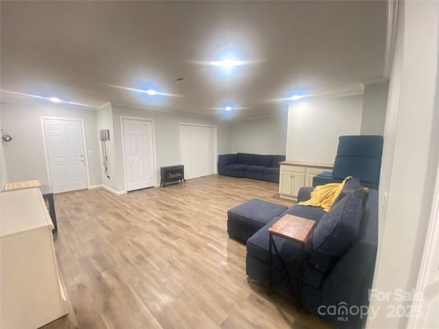 128 Forest Glen Way, Morganton, NC 28655