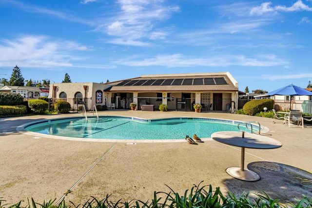 829 Villa Teresa Way, San Jose, CA 95123