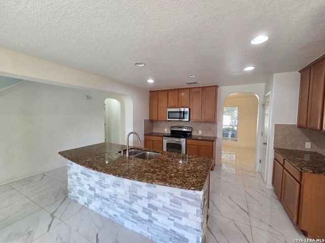 7530 Elegante Way, San Antonio, TX 78266