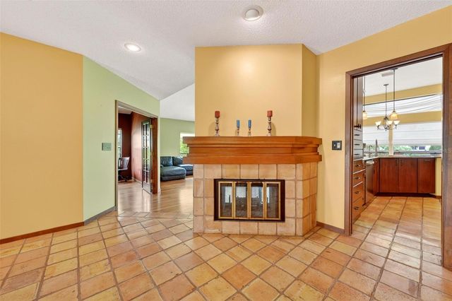 2656 BENT HICKORY CIRCLE, Longwood, FL 32779
