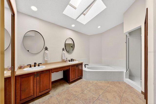 2656 BENT HICKORY CIRCLE, Longwood, FL 32779