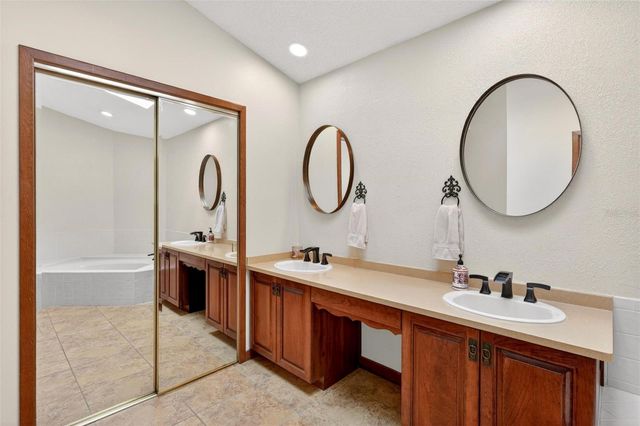 2656 BENT HICKORY CIRCLE, Longwood, FL 32779