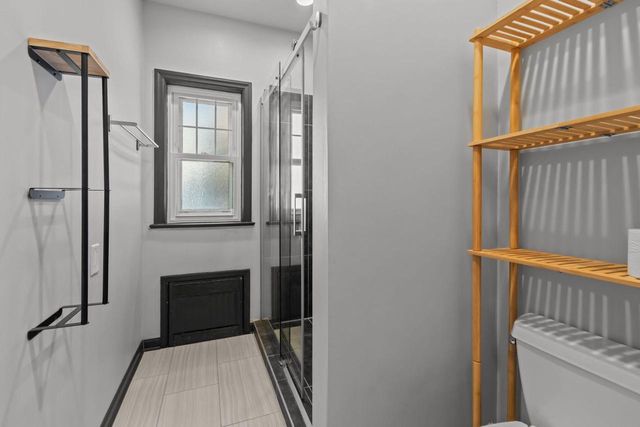 681 OAK STREET, Neenah, WI 54956