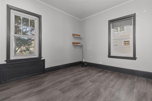 681 OAK STREET, Neenah, WI 54956