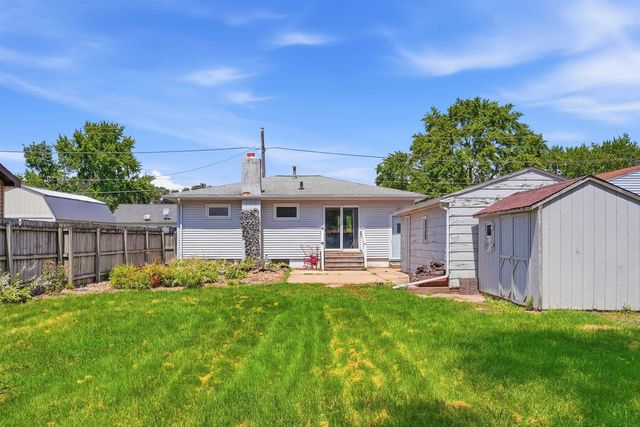 1149 Virginia Street, Waterloo, IA 50703