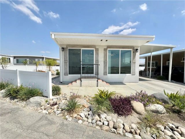 1134 Villa Calimesa 26, Calimesa, CA 92320