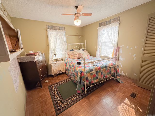 2482 County Road 3451, Clarksville, AR 72830