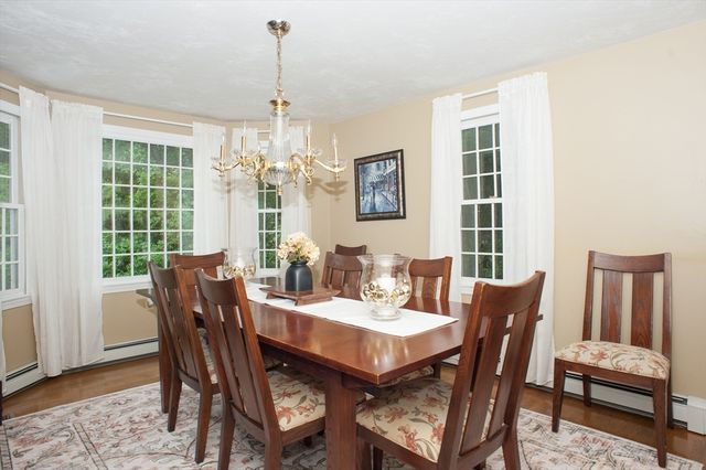 13 King Philip Path, Mendon, MA 01756