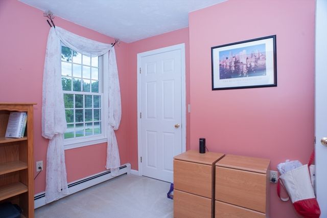 13 King Philip Path, Mendon, MA 01756