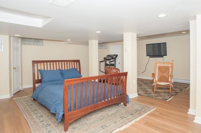 13 King Philip Path, Mendon, MA 01756