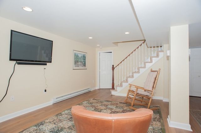 13 King Philip Path, Mendon, MA 01756