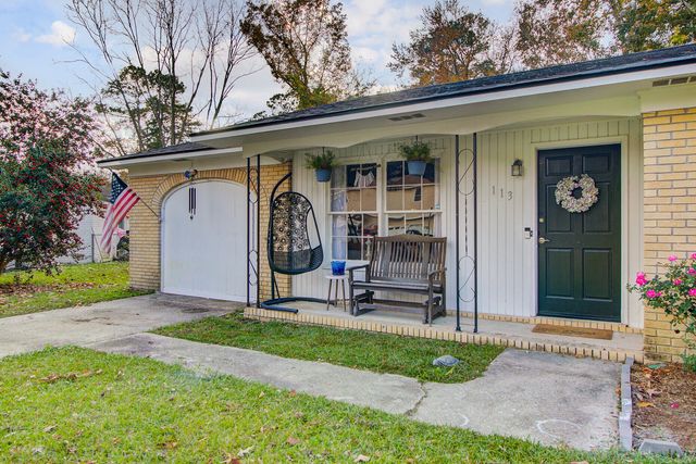 113 Sprucewood Drive, Summerville, SC 29485