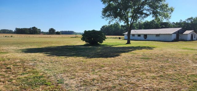9851 Charleston Highway, Saint George, SC 29477