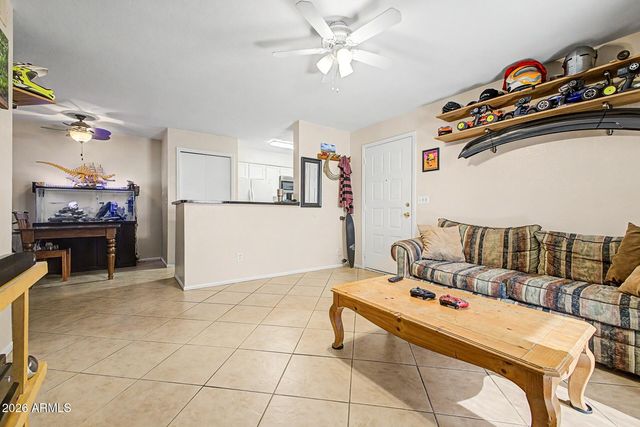 533 W GUADALUPE Road 1104, Mesa, AZ 85210