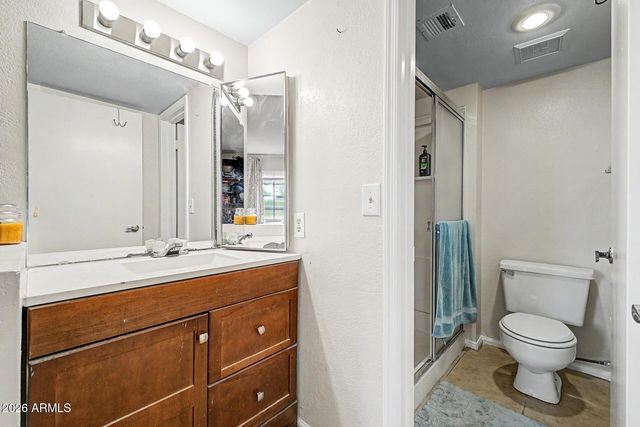533 W GUADALUPE Road 1104, Mesa, AZ 85210