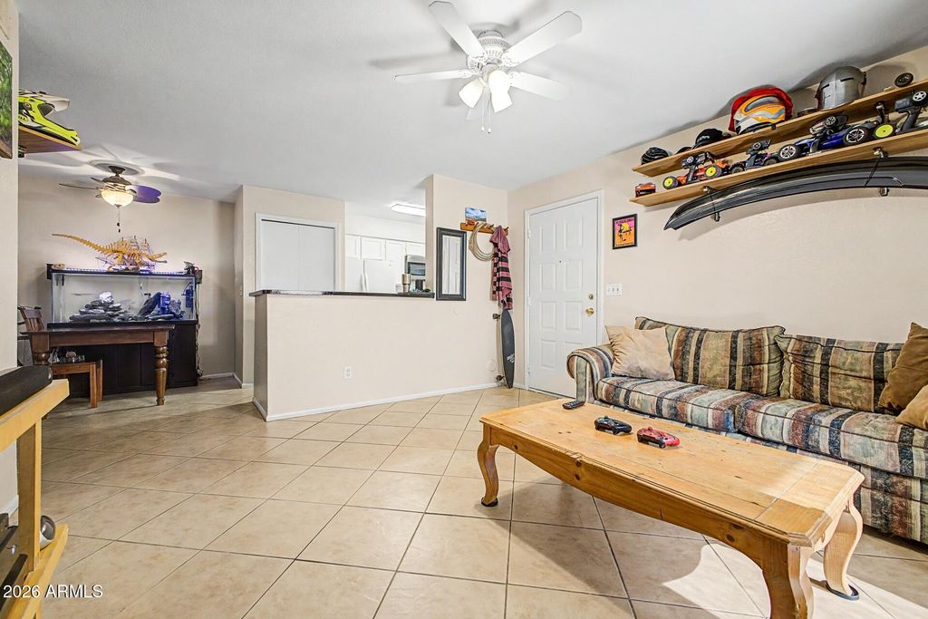 533 W GUADALUPE Road 1104, Mesa, AZ 85210 — photo 2