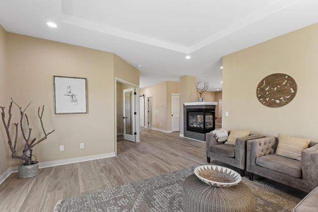 13399 Bell Brook Dr, Auburn, CA 95602