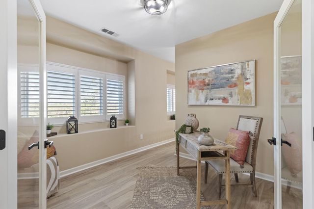 13399 Bell Brook Dr, Auburn, CA 95602