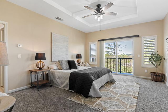 13399 Bell Brook Dr, Auburn, CA 95602